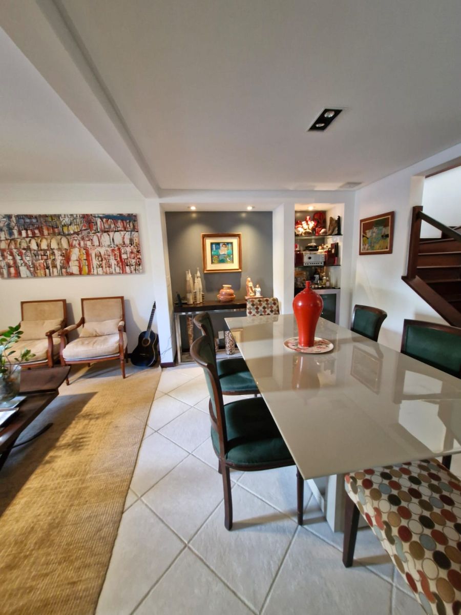 Casa Alto Padrão - Venda - Itapuã - Salvador - BA